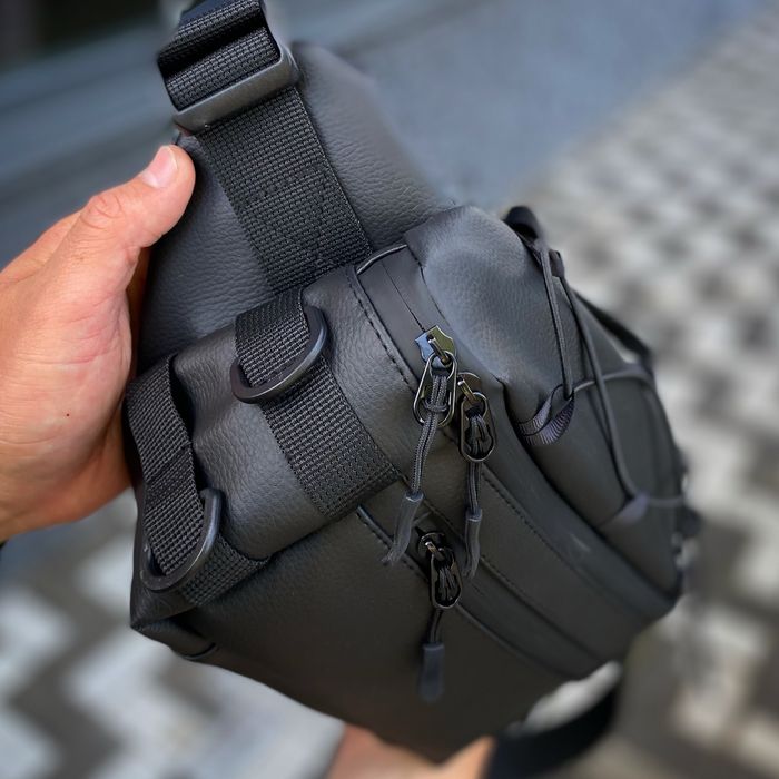 Чорна тактична сумка через плече на пояс нагрудна