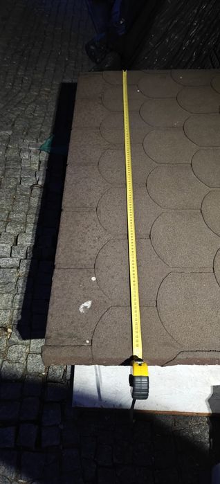 Buda dla średniego /  większego psa z przedsionkiem