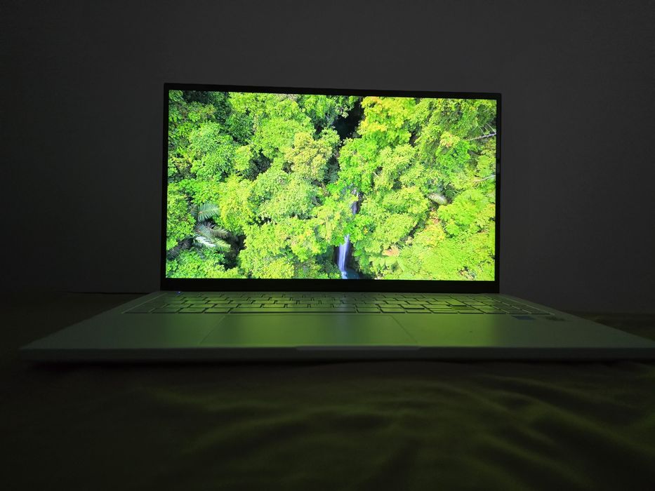 Laptop Samsung Galaxy Book Ion QLED i7 512GB