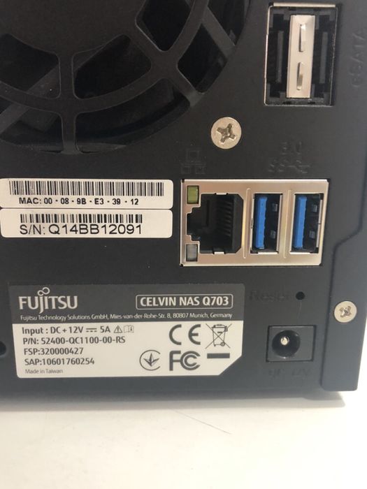 NAS Fujitsu Q703/QNAP