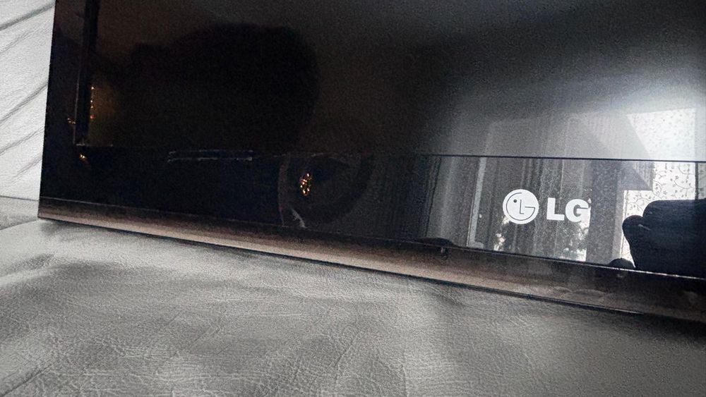 Telewizor LCD 32 cale LG32LK450 sprawny