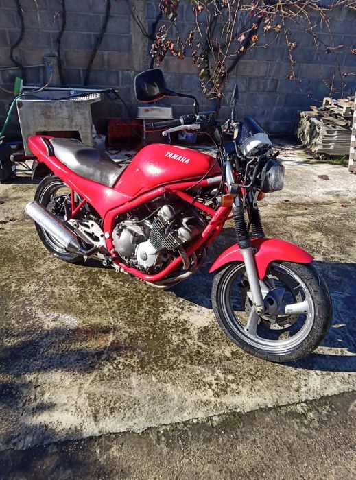 Moto Yamaha diversiu como novo