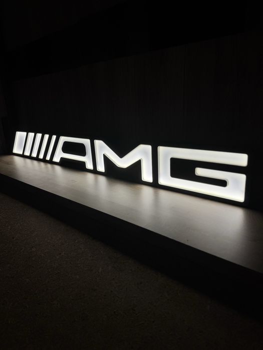 Lampka 3D „AMG” 150 cm – nowoczesna dekoracja LED Mercedes
