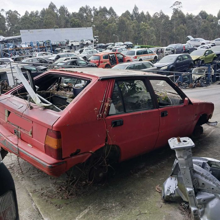 Lancia Delta 1.6 HF Turbo G de 1987 - Peças Usadas