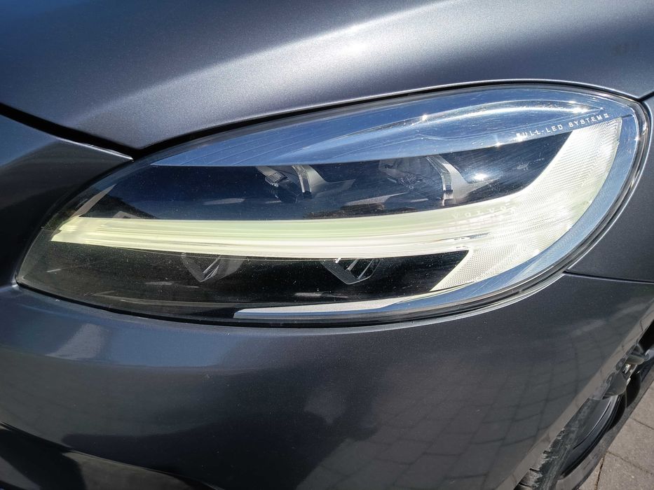 Volvo V40  diesel 2.0  2017r.