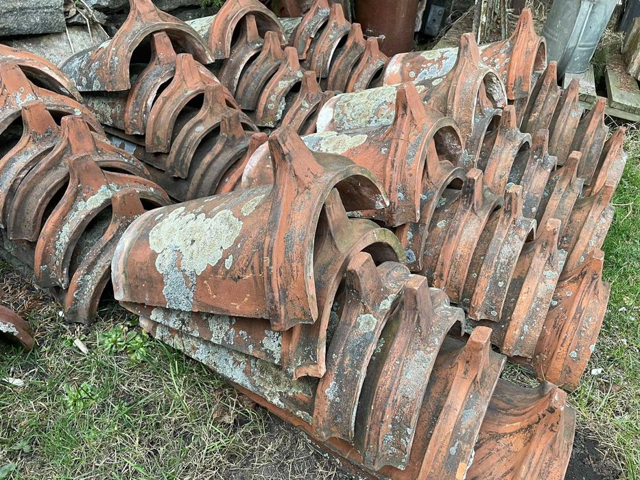 Stare gąsiory ceramiczne  dachowe holenderka