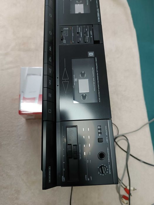 Grundig CCF 8300 MK II twin casette deck sprawny.