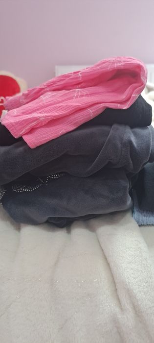 Paczka ciuchów rozmiar 152