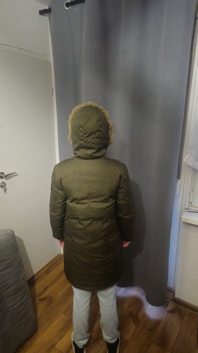 Piękna ciepła kurtka Levis 164