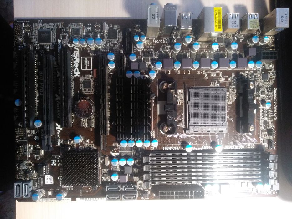 Asrock z77pro 4 . Asrock 970pro3 v2.0 неробочі