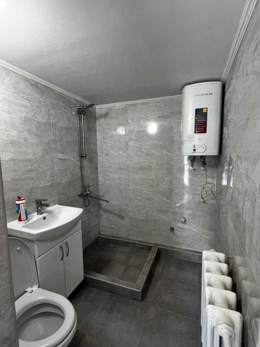 Продам 2-х комнатный дом на Слободке с гаражом