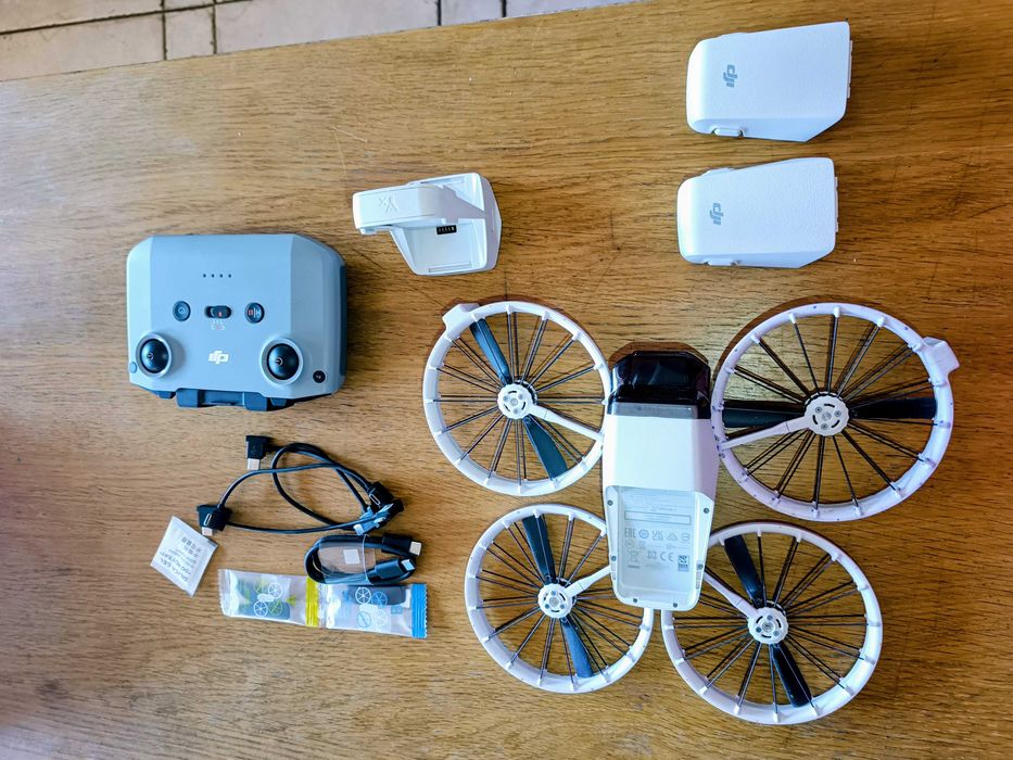 Drone DJI Flip com 2 Baterias