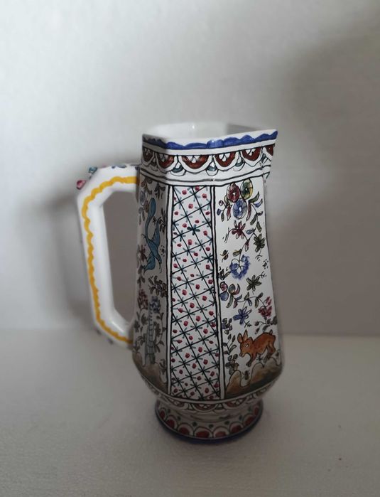 17th-Century Berardos Ceramic Jar, Hand-Painted