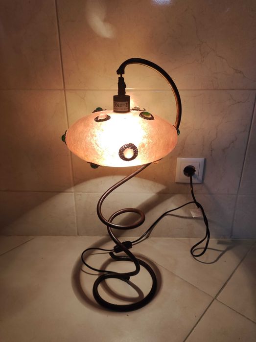 Candeeiro de mesa Tarogo