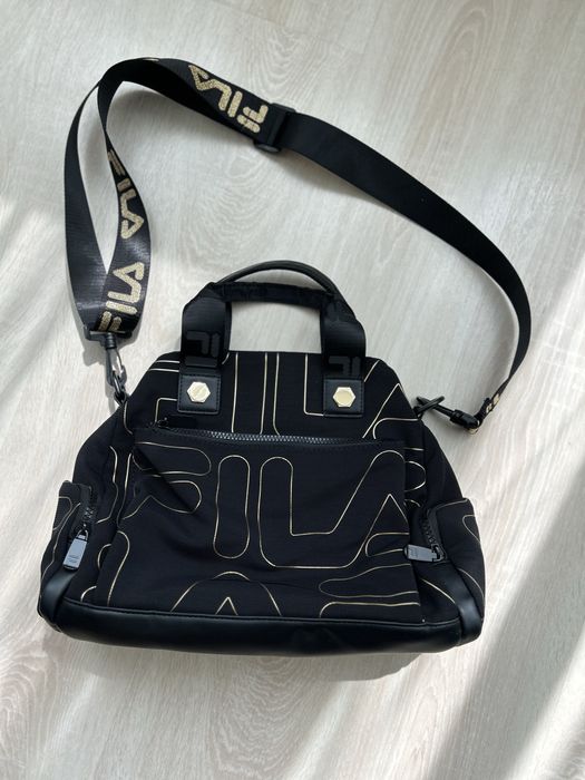 Сумка чорна Fila