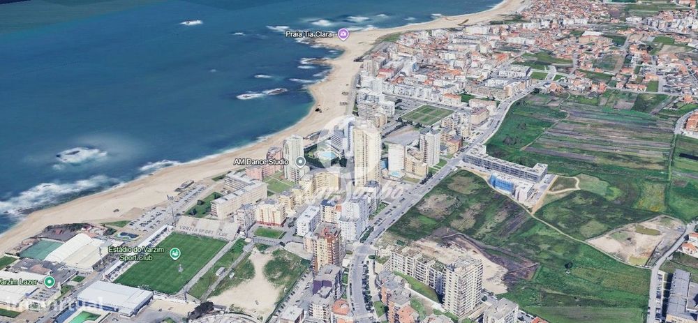Apartamento T1 Condomínio Fechado com piscina  a 200m da praia da P...