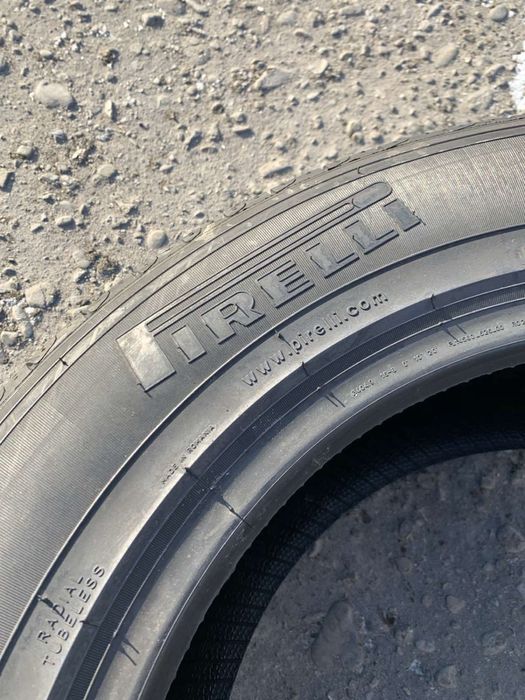 Шини нові 215/65 R16 пара Pirelli літо нові