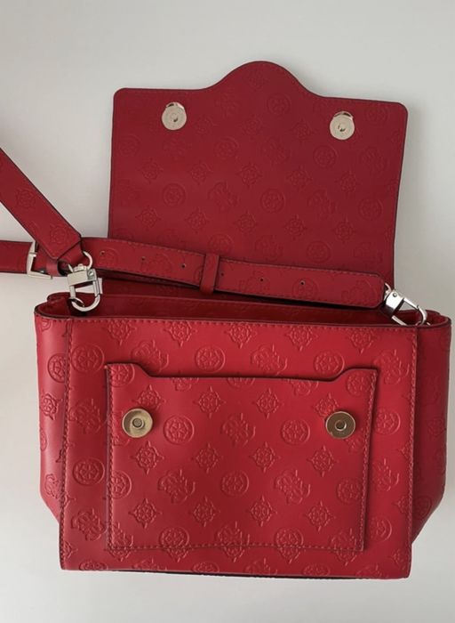 Mala tiracolo vermelha Guess