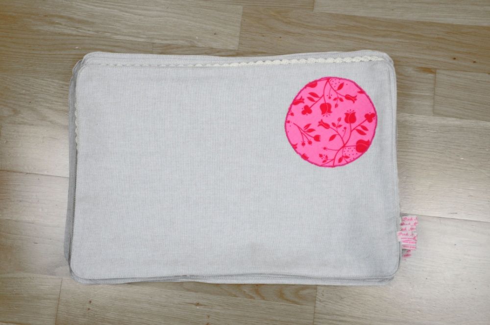 conjunto de individuais em tecido alinhado