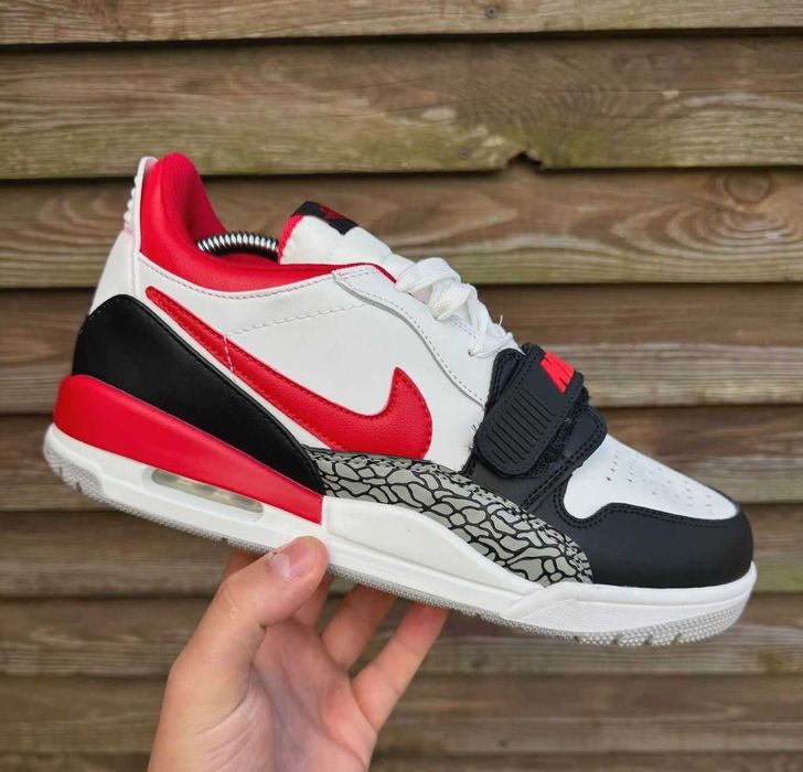 Кроссовки мужские Nike кожа натуральная Найк белые с красным