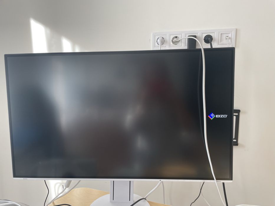 EIZO FlexScan EV3285-WT