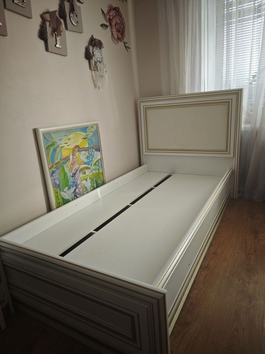 Односпальне ліжко (дитяче)