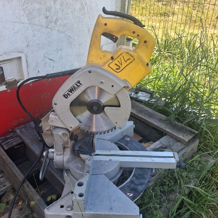 Dewalt dw707 ukośnica piła tarczowa