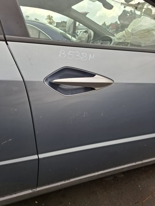 Honda Civic VIII Drzwi Prawy Przód B538M