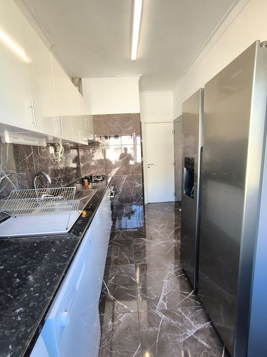 Quarto em Belas.