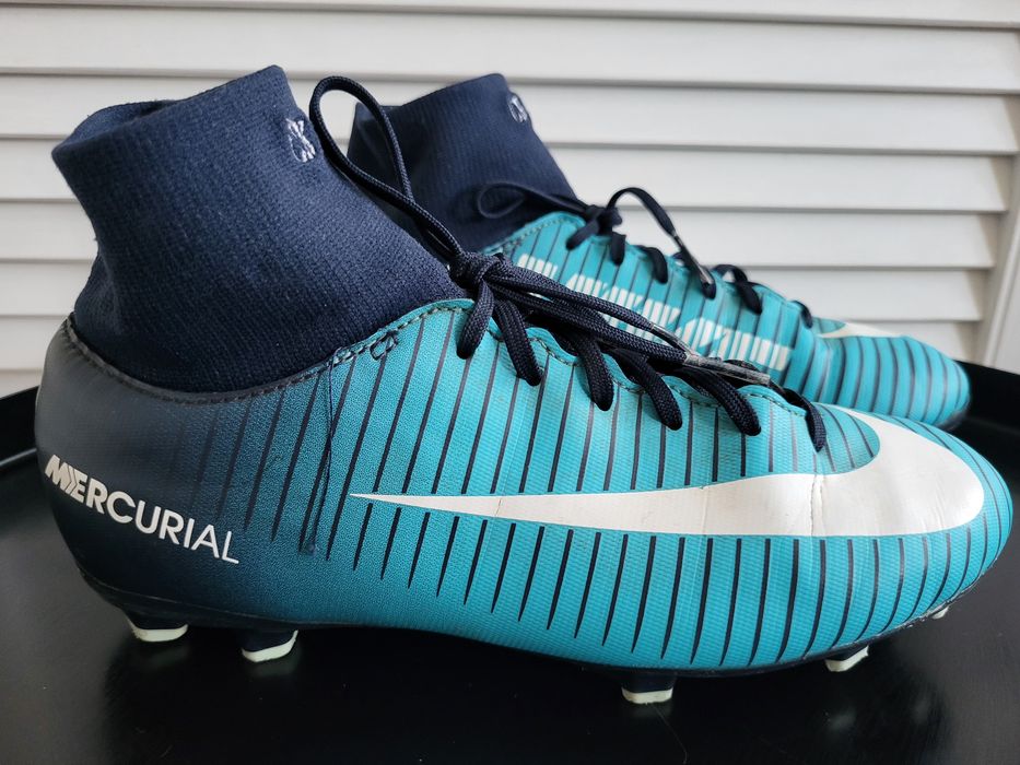 Buty piłkarskie Nike merkury rozmiar 35.5