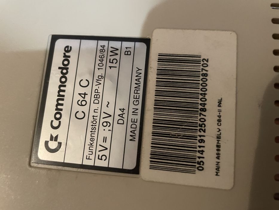 Commodore 64 C Personal Computer
