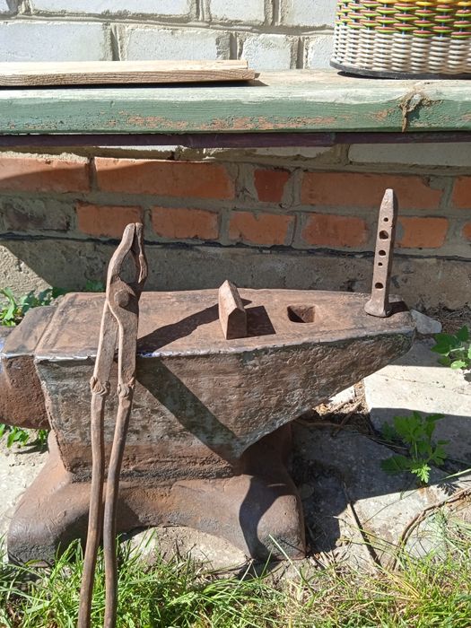 Наковальня для ковалів виробництва СРСР