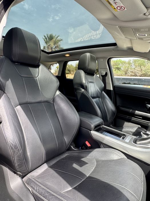 Range Rover Evoque 2.0D - Teto Panorâmico