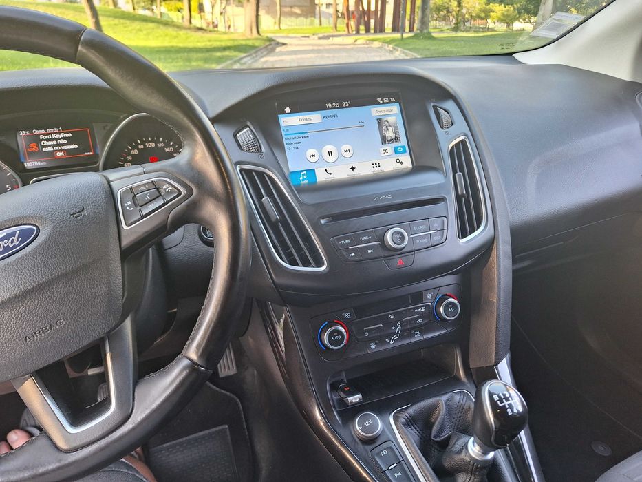 Ford Focus SW Titanium 120 C/V Irrepreensível de 2017