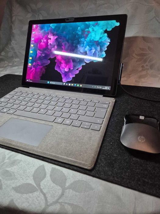 Portátil Microsoft Surface Pro 6 capa Platina | i5 8th Gen | 8GB RAM  | 256GB SSD + 512GB micro SD