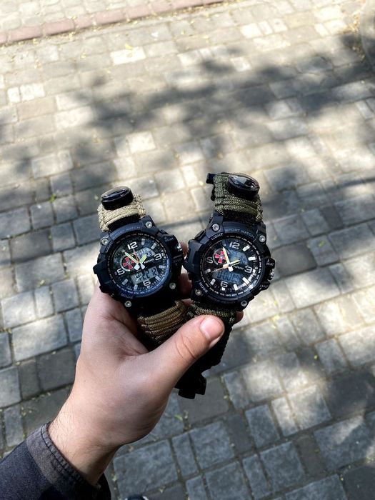 Годинник,часы, наручний тактичний , та з емблемами на подарунок .