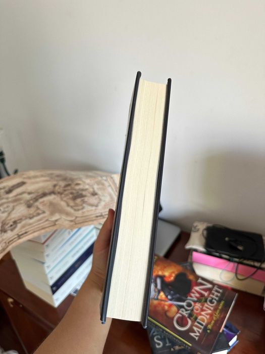 Throne of glass capa dura