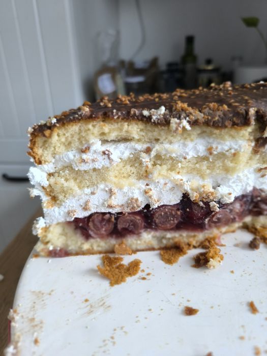 Tort bez glutenu bezglutenowy bez cukru bez nabiału