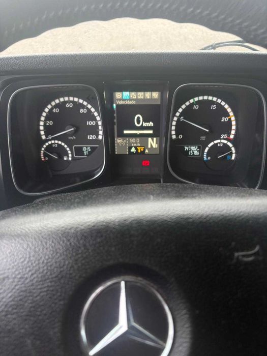 Mercedes 1845 Cabine Big Space