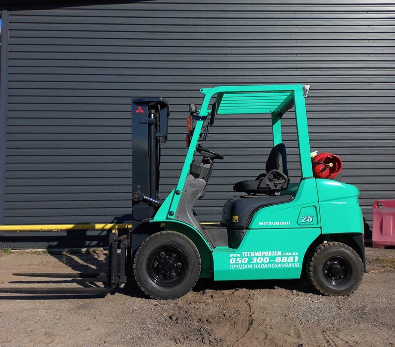 Японський вилковий навантажувач Mitsubishi FGE25T 2008
