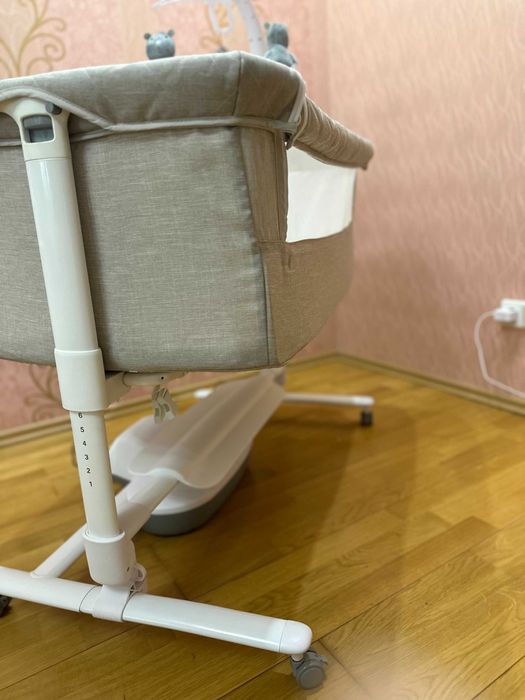 Дитяче ліжечко Carrello Bloom