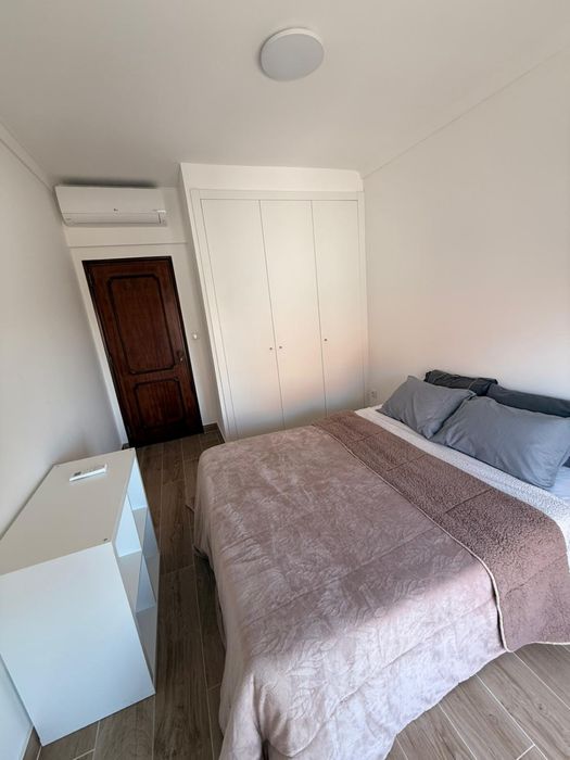 Quarto para arrendar