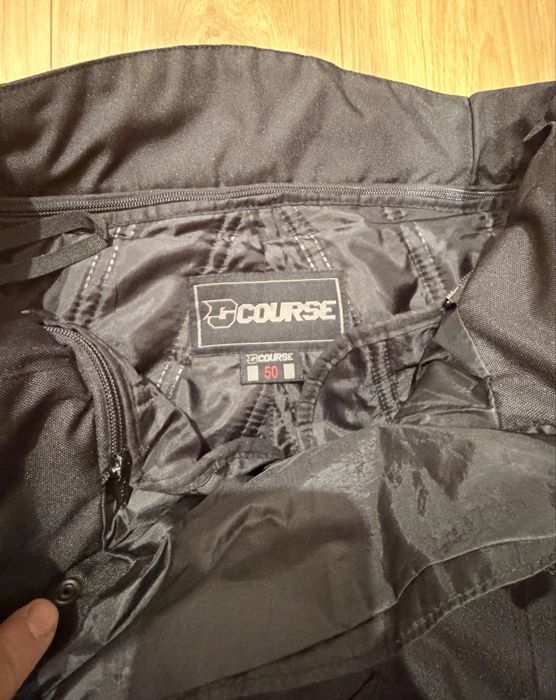 Conjunto mota casaco e calcas