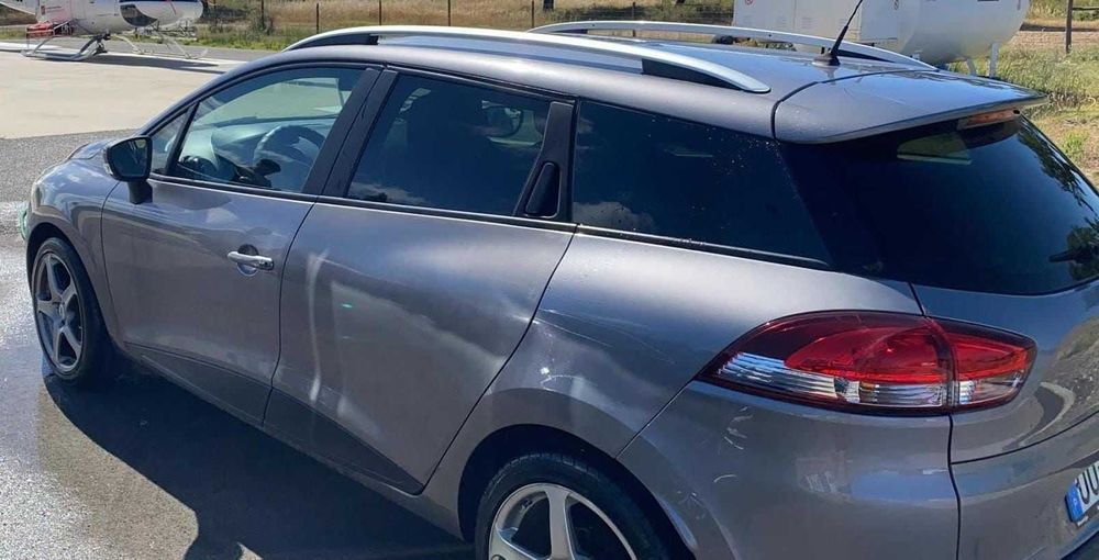 Vendo carro Renault Clio