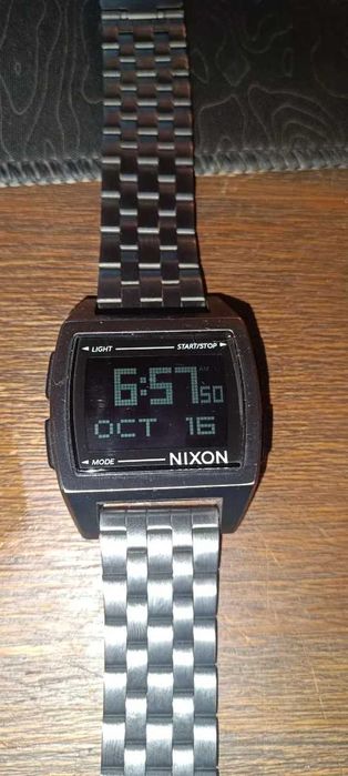Relógio Nixon Home Base Digital