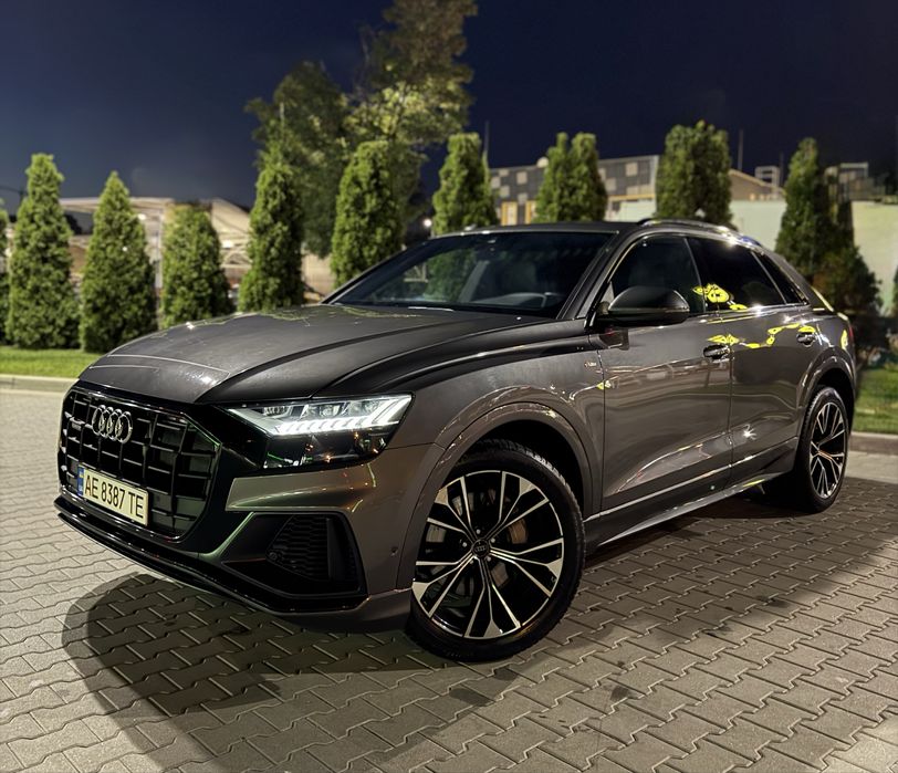 AUDI Q8 Premium 2018 3.0 TFSI Sline