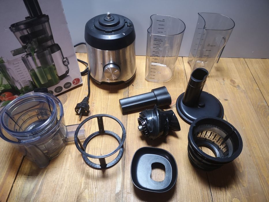 Wyciskarka do soku Silver Crest.