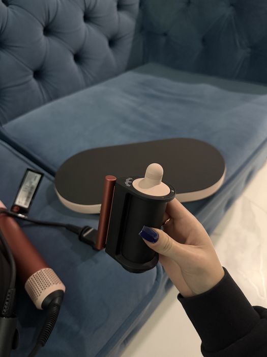 Dyson оригинал новый,цвет pink strawberry