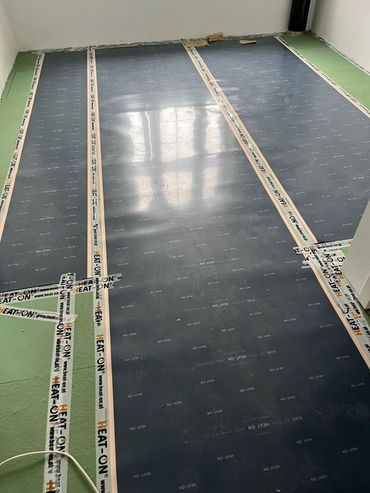 Folia grzewcza mata na podczerwień , pod panele