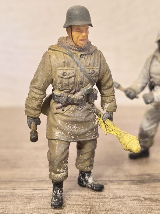 Modelismo militar figuras da Werhmatch camuflado de Inverno 1.35 em resina